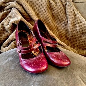 Kenzie retro Mary Jane heel size 7